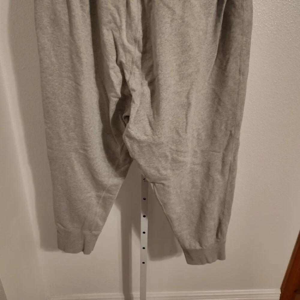 Nike Joggers Men's Gray Sportswear Classic Sweatpants Pants DA0019-050 Size XXL